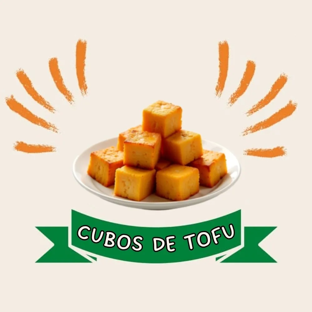 Cubos de tofu marinados y fritos sobre un plato